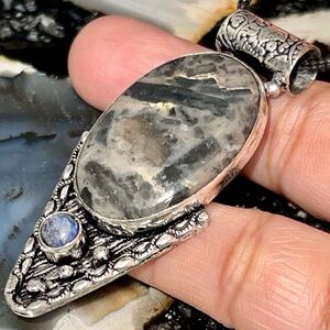 Lapis Lazuli & Agate Pendant 2 1/4”